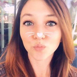 Meet your Posher, Stephanie